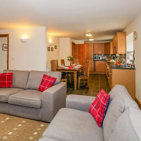 Holiday home Robyn *